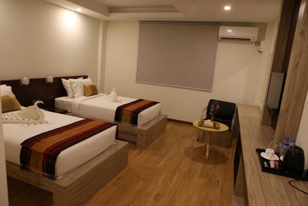 Serene Valley Hotel Yangon Exterior photo