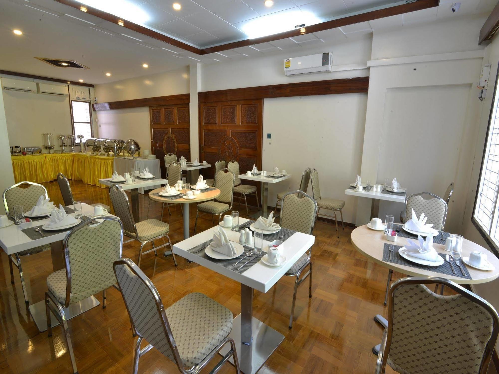 Serene Valley Hotel Yangon Exterior photo