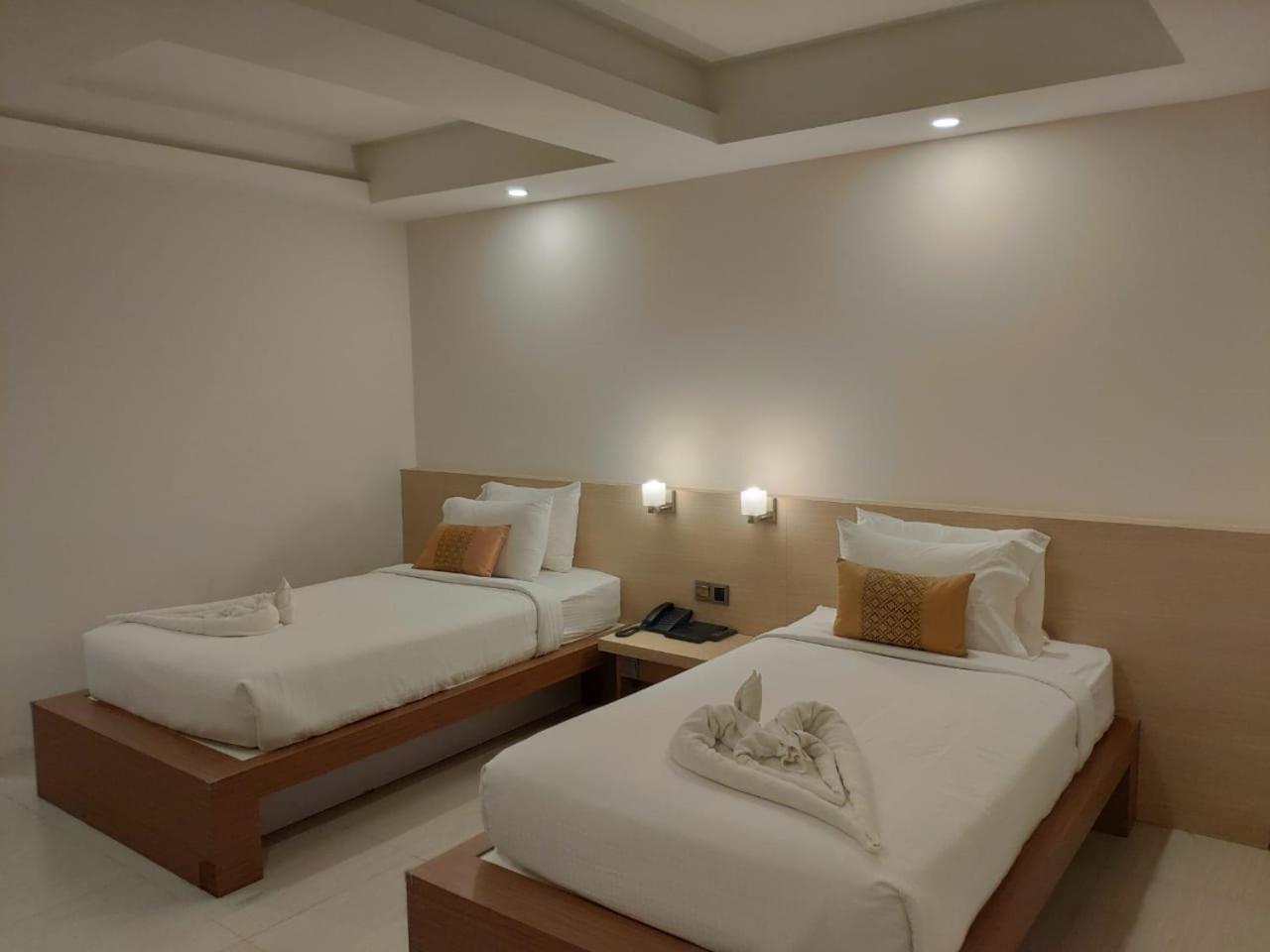 Serene Valley Hotel Yangon Exterior photo